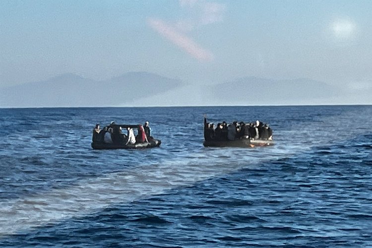 Aydın, İzmir ve Muğla’da 74 düzensiz göçmen kurtarıldı