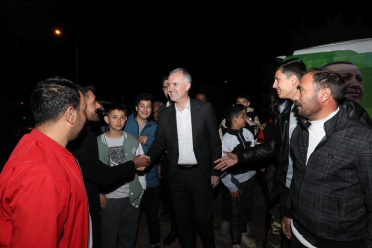 Başkan Alper Taban Teravih Programları’nda vatandaşla buluşuyor